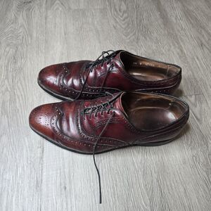 Allen Edmonds McAllister Wingtip Shoe Size 9.5 D Men Made In USA Burgundy Oxford